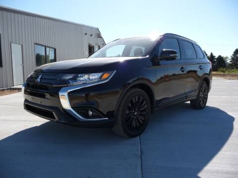 2020 Mitsubishi Outlander for sale at BERG AUTO MALL & TRUCKING INC in Beresford SD