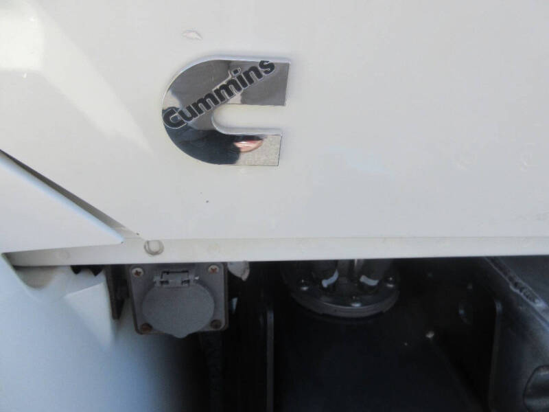 2019 International DuraStar 4300