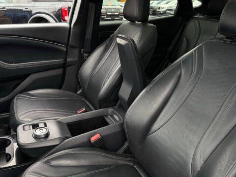 2022 Ford Mustang Mach-E Premium