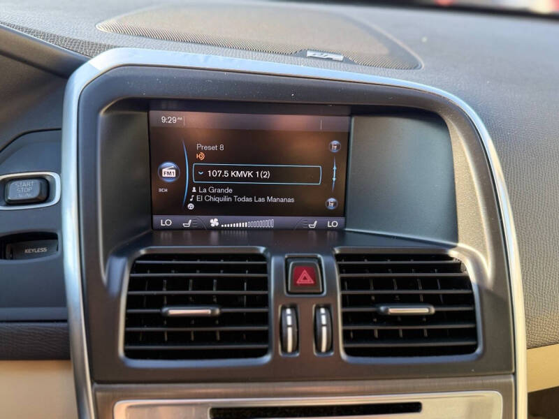 2014 Volvo XC60 3.2 Premier Plus