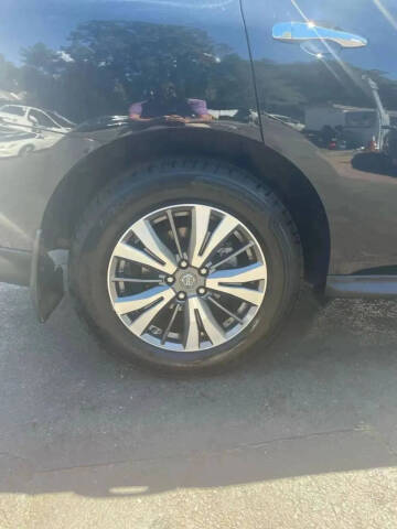 2017 Nissan Pathfinder