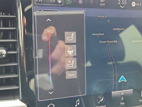 2024 Chrysler Pacifica Plug-In Hybrid Select