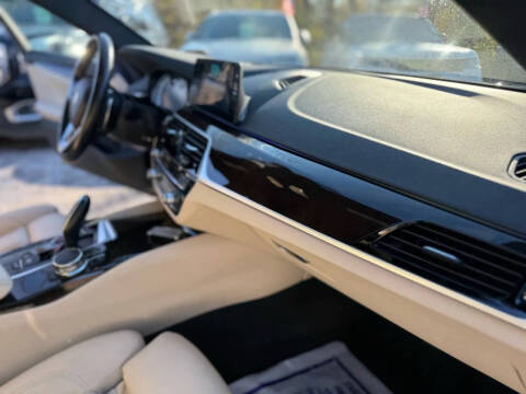 2017 BMW 5 Series 530i