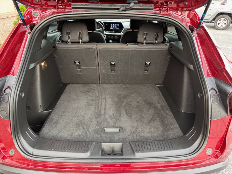 2024 Chevrolet Trax RS