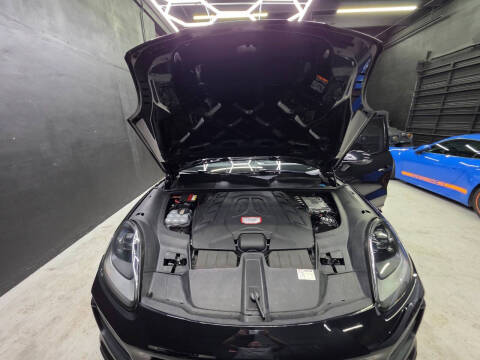 2021 Porsche Cayenne GTS