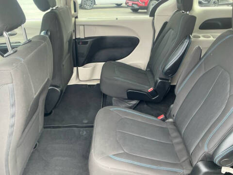 2021 Chrysler Pacifica Touring
