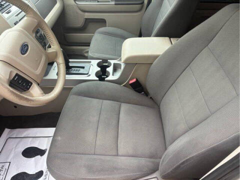 2009 Ford Escape XLT