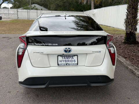 2017 Toyota Prius Three Touring