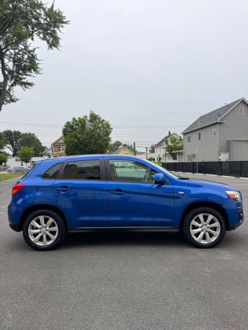 2015 Mitsubishi Outlander Sport 2.4 ES