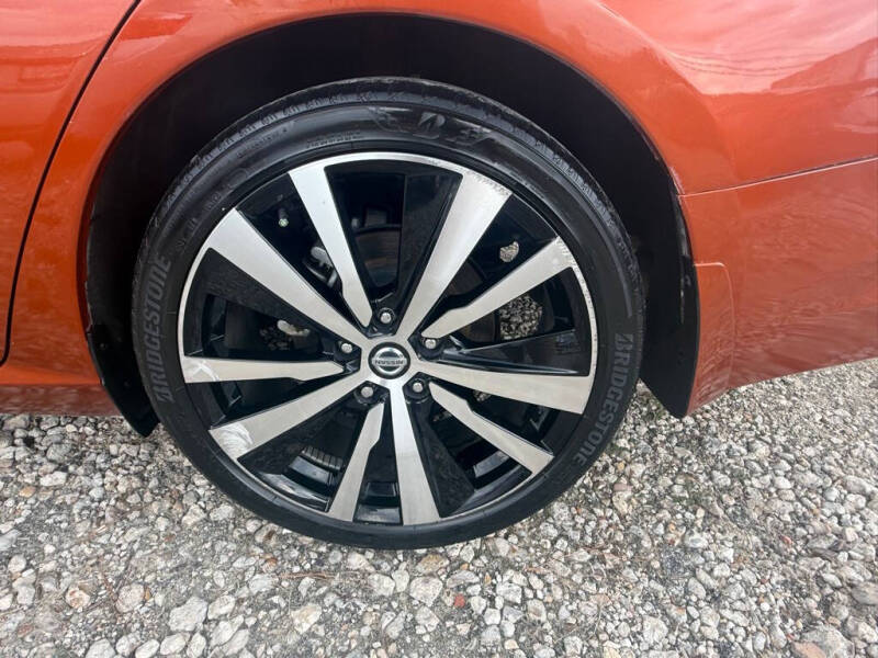 2022 Nissan Altima 2.5 SR