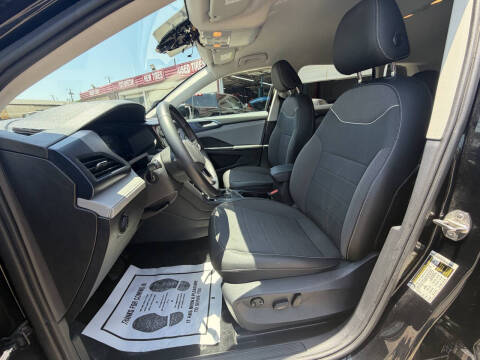 2024 Volkswagen Taos SE