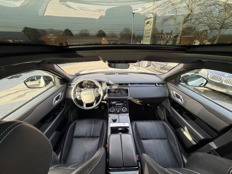 2019 Land Rover Range Rover Velar P250 R-Dynamic SE