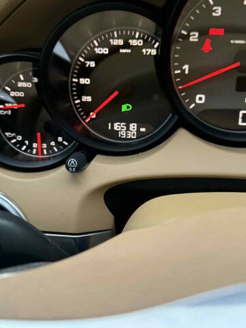 2011 Porsche Cayenne S