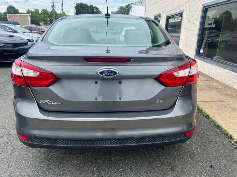 2012 Ford Focus SE