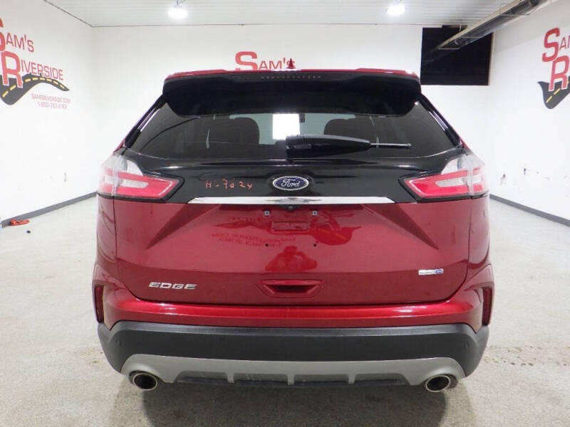 2019 Ford Edge Titanium