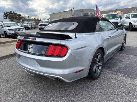 2015 Ford Mustang V6