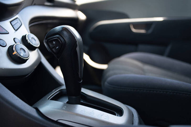 2013 Chevrolet Sonic LT Auto