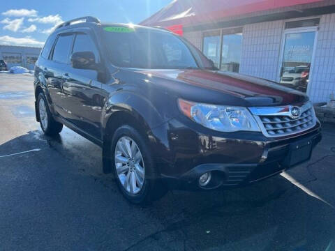 2013 Subaru Forester for sale at BORGMAN OF HOLLAND LLC in Holland MI