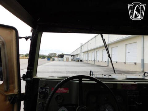 1991 AM General Hummer