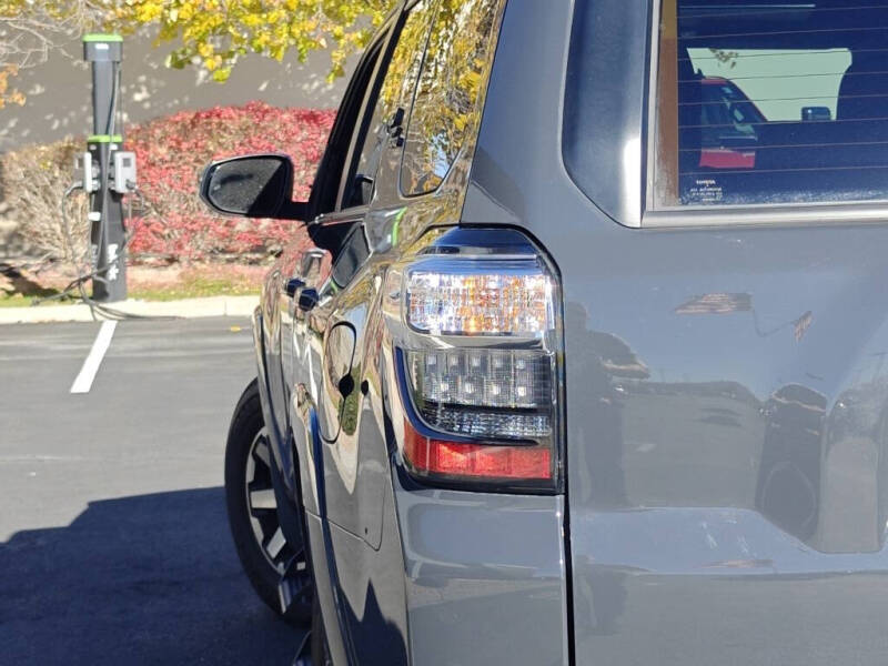 2024 Toyota 4Runner TRD Off-Road Premium