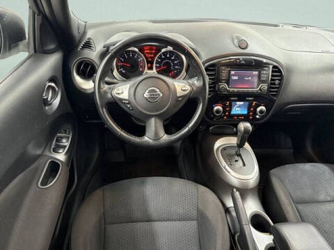 2017 Nissan JUKE SV