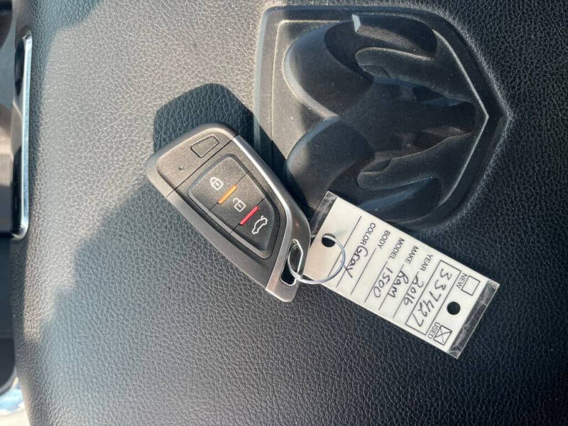 2016 RAM 1500 Laramie