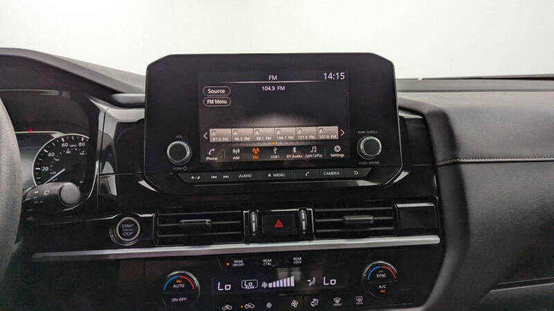 2022 Nissan Pathfinder S