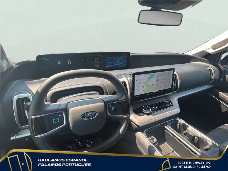 2025 Ford Expedition Active