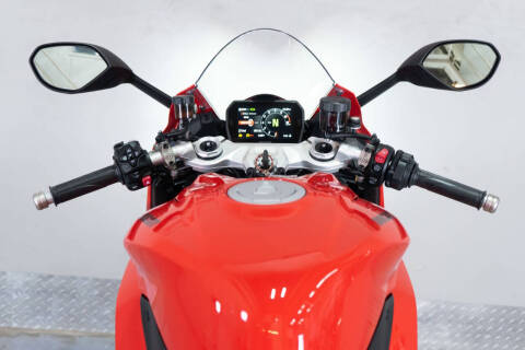 2026 Ducati Panigale V2
