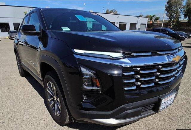 Used 2025 Chevrolet Equinox LT with VIN 3GNAXHEG1SL110895 for sale in Bloomington, IL