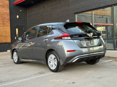 2023 Nissan LEAF S