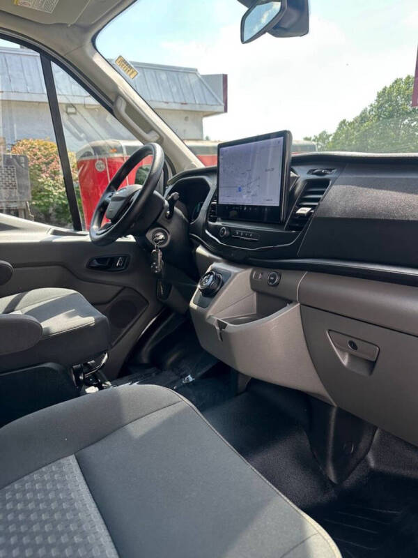 2023 Ford E-Transit
