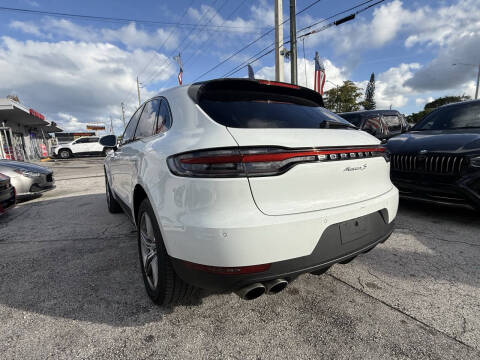 2020 Porsche Macan S