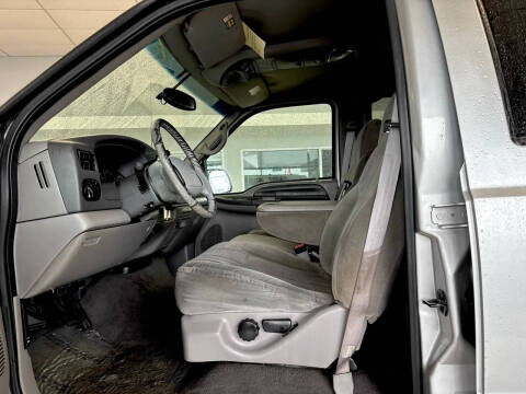 2000 Ford Excursion XLT