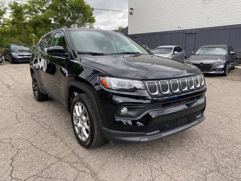 2022 Jeep Compass Latitude Lux