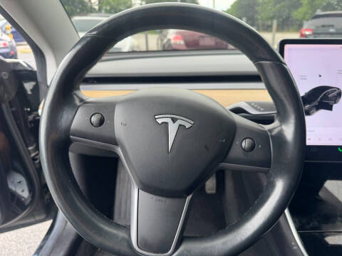 2019 Tesla Model 3 Standard Range