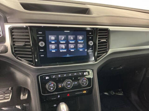 2022 Volkswagen Atlas Cross Sport V6 SEL Premium R-Line 4Motion