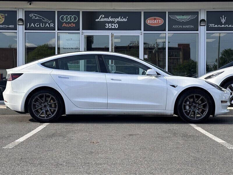 2019 Tesla Model 3 Standard Range Plus