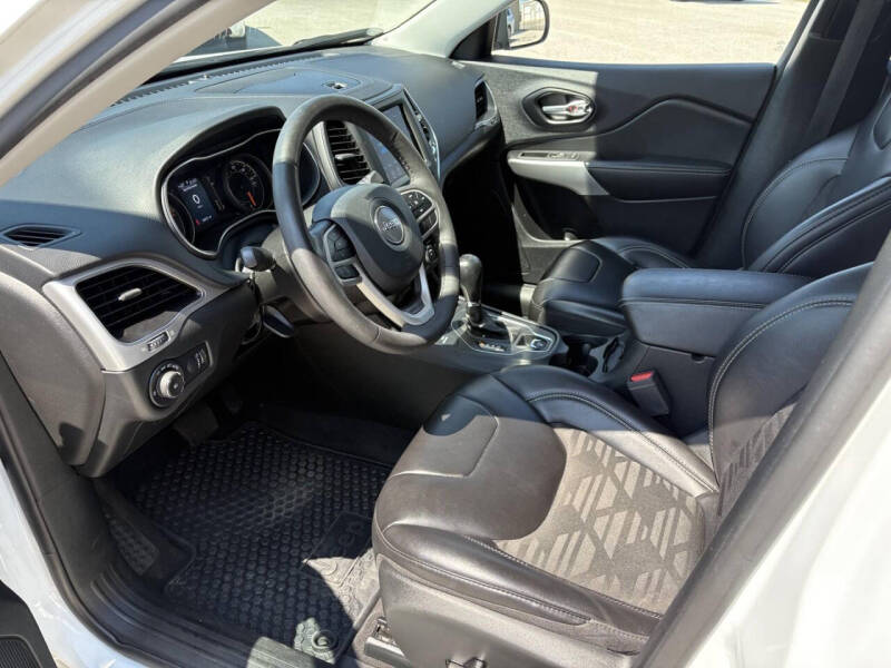 2022 Jeep Cherokee X