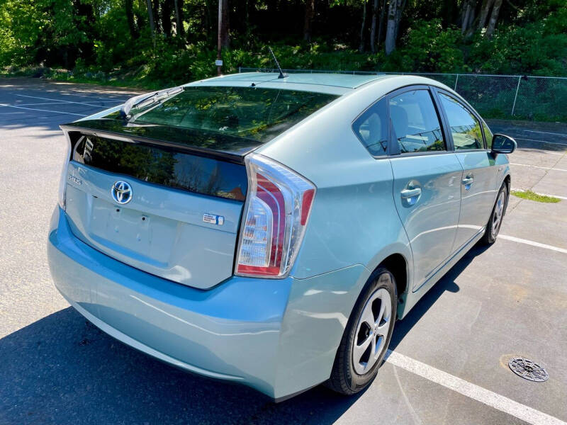 2015 Toyota Prius Two