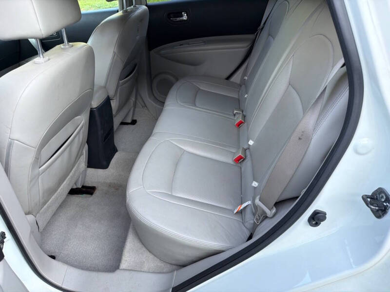 2011 Nissan Rogue S