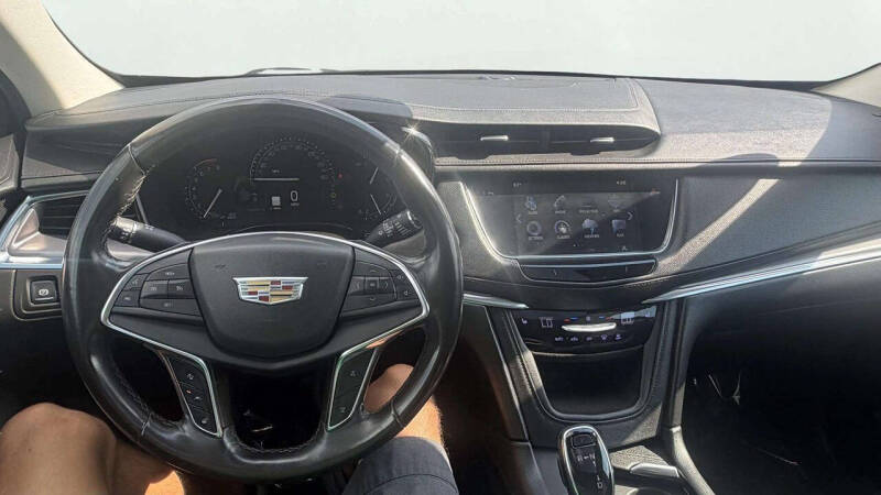 2018 Cadillac XT5 Luxury