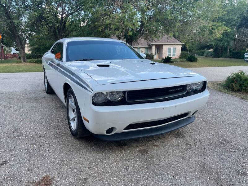 2014 Dodge Challenger for sale at Sertwin LLC in Katy TX
