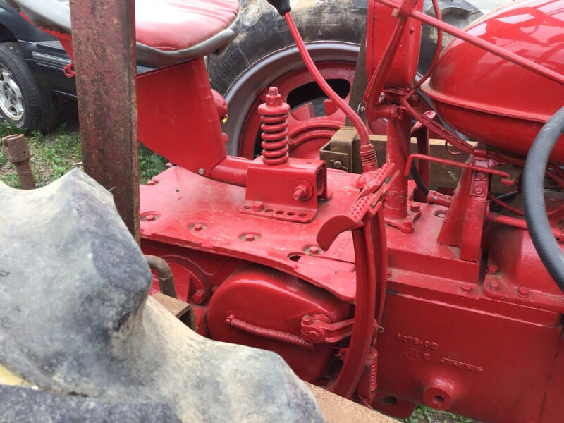 1952 McCormick Farmall Internation Harvester