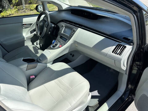 2013 Toyota Prius Three