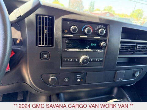 2024 GMC Savana 2500