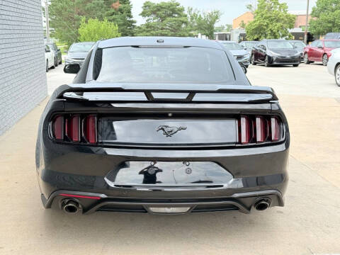 2019 Ford Mustang EcoBoost