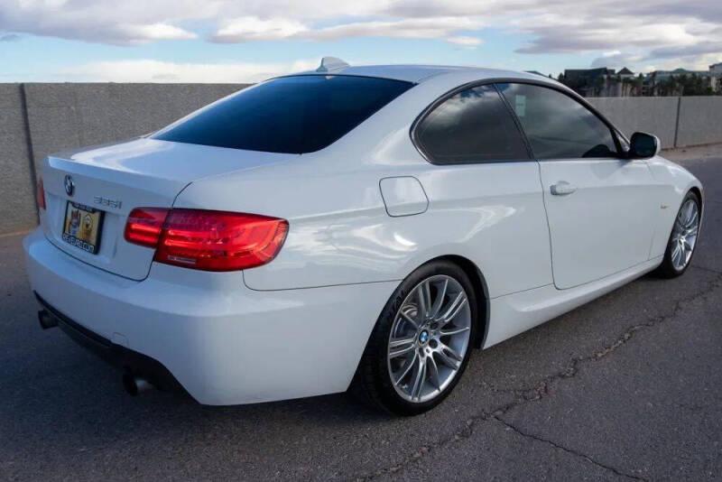 2011 BMW 3 Series 335i