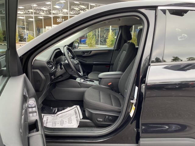 2023 Ford Escape Hybrid Active