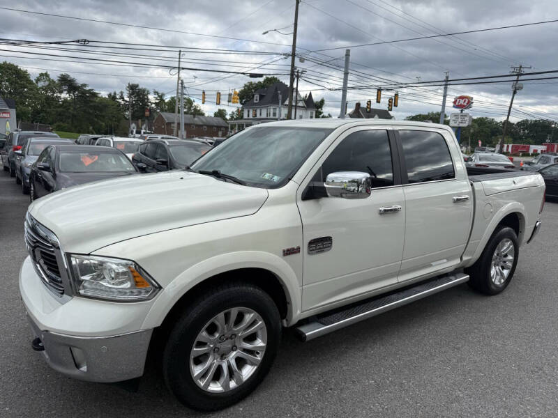 2018 RAM Ram 1500 Pickup Laramie Longhorn